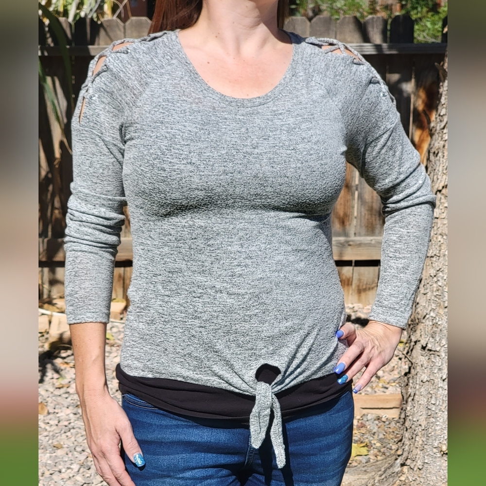 Heather Gray Long Sleeve Sweater (M) by No Boundaries